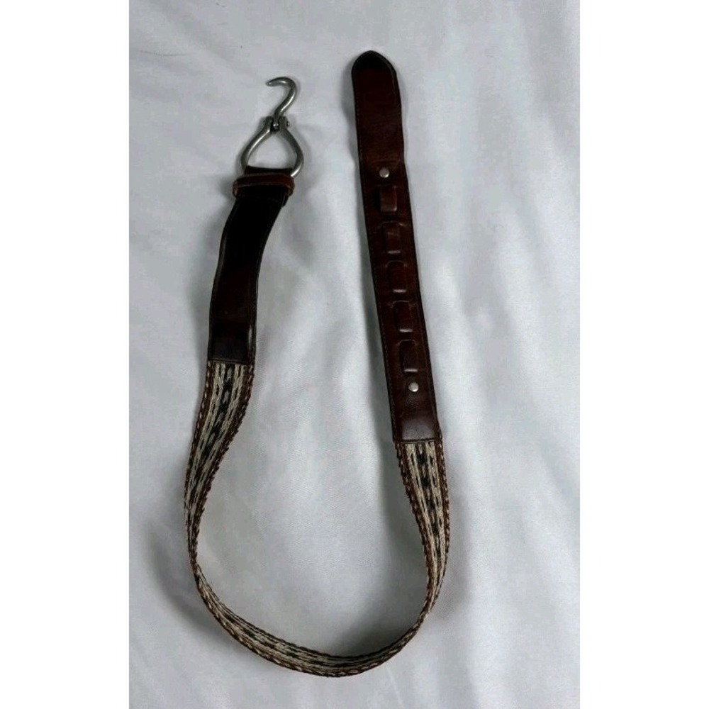 Orvis 75Y6 Hoof Pick Belt in Brown Bridle Leather & Woven Hair Size 32